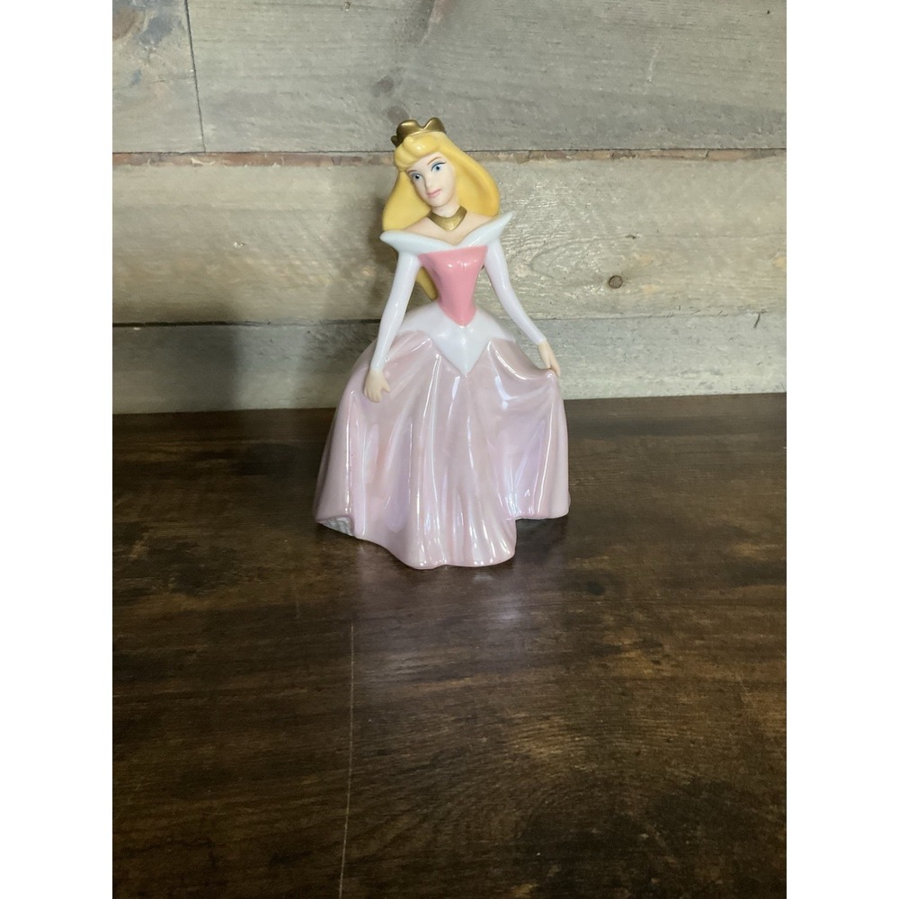 Disney Sleeping Beauty Princess Aurora Porcelain 6" Figurine